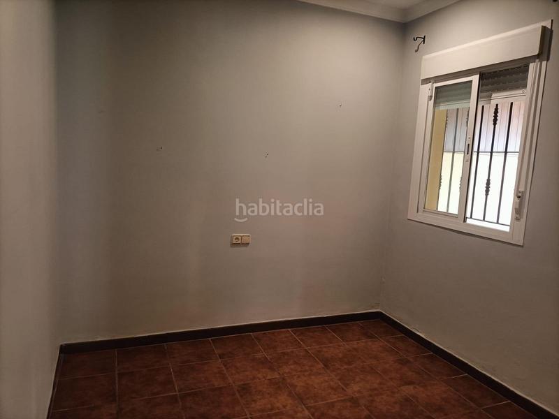 Foto c6cfd340-a907-424a-a778-a39cf7b4fc31. Chalet avec piscine dans Los Gallos Chiclana de la Frontera