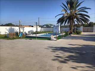 Xalet a Las Lagunas - Campano. Casa de campo con piscina y amplia zona de huerto