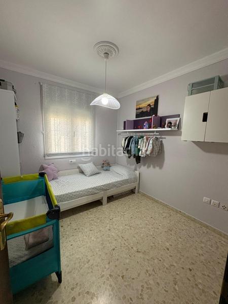 Foto 5be1910c-cfd8-4f2b-9a8b-6d32e0490f3f. Reihenhaus in Núcleo urbano Chiclana de la Frontera