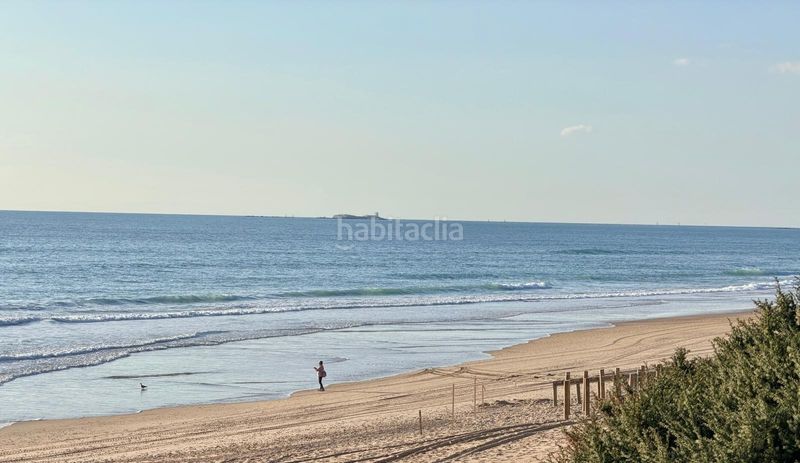 Foto 165719f8-20cf-4cf7-89c8-62bf80c5241b. Xalet amb aparcament piscina a Novo Sancti Petri Chiclana de la Frontera