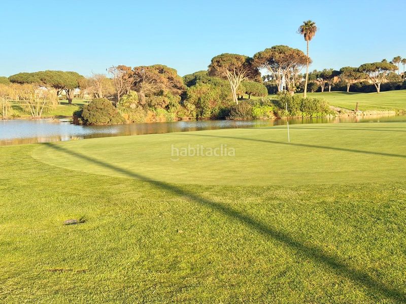 Foto c8985266-05fa-4a56-a1b0-274fa9a02986. Xalet amb aparcament piscina a Novo Sancti Petri Chiclana de la Frontera
