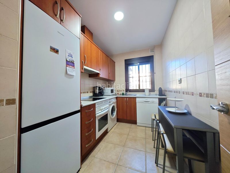 Foto 5b118091-b38f-496c-af1f-39f5a70bd8cd. Apartament amb aparcament piscina a La Barrosa Chiclana de la Frontera