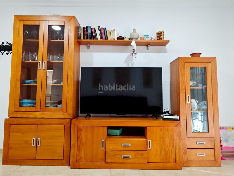 Foto 8ed95985-316f-4d35-ac6a-3628ee4f8fff. Apartament amb aparcament piscina a La Barrosa Chiclana de la Frontera