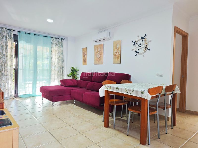 Foto bc66234d-3fb8-4931-9702-6d5da64aae55. Apartament amb aparcament piscina a La Barrosa Chiclana de la Frontera