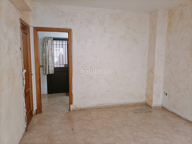 Foto b3377ca7-bd81-4dbc-bd3a-1e4e8f6fb46e. Casa adossada a La Soledad Chiclana de la Frontera