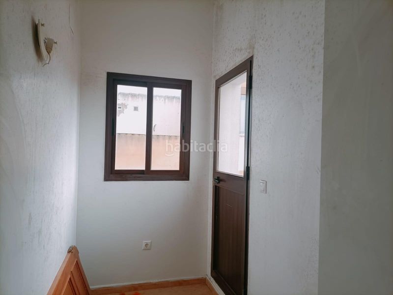Foto de469cf3-9d16-4998-a6b7-0151787e5a7b. Casa adossada a La Soledad Chiclana de la Frontera