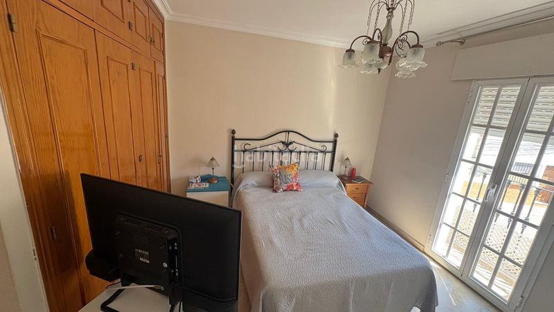 Foto fd73884b-e75f-46f5-8151-ef5c3d1f508a. Casa adossada a La Banda - Campo de Fútbol Chiclana de la Frontera