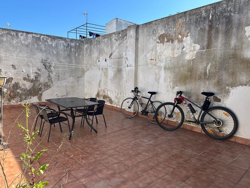 Foto f09af533-5e8e-449b-a9ec-5b76644fb7ac. Pis a La Banda - Campo de Fútbol Chiclana de la Frontera