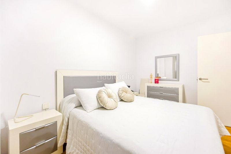 Foto 5d6e3dcb-2cbd-4691-95f5-c3c543e429c5. Pis amb aparcament piscina a La Banda - Campo de Fútbol Chiclana de la Frontera