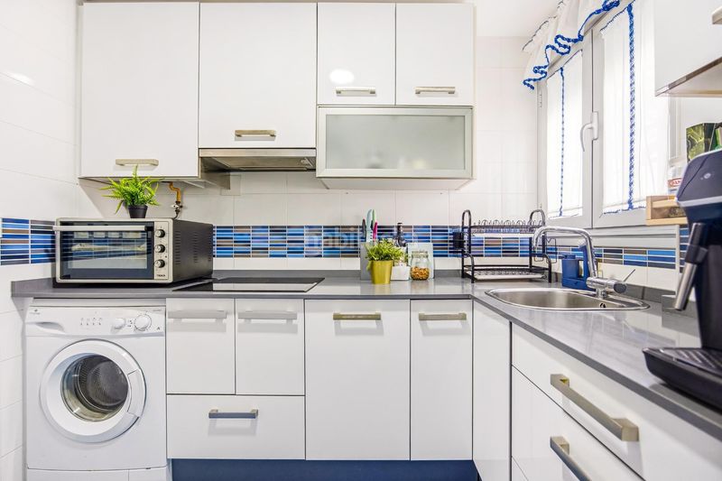 Foto d7f5a844-53f3-4389-b813-b50dc105f461. Pis amb aparcament piscina a La Banda - Campo de Fútbol Chiclana de la Frontera