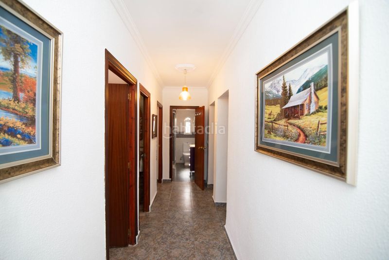 Foto 180822cc-49d1-4f9e-bb6b-55234868eb1f. Xalet amb aparcament piscina a Las Lagunas - Campano Chiclana de la Frontera