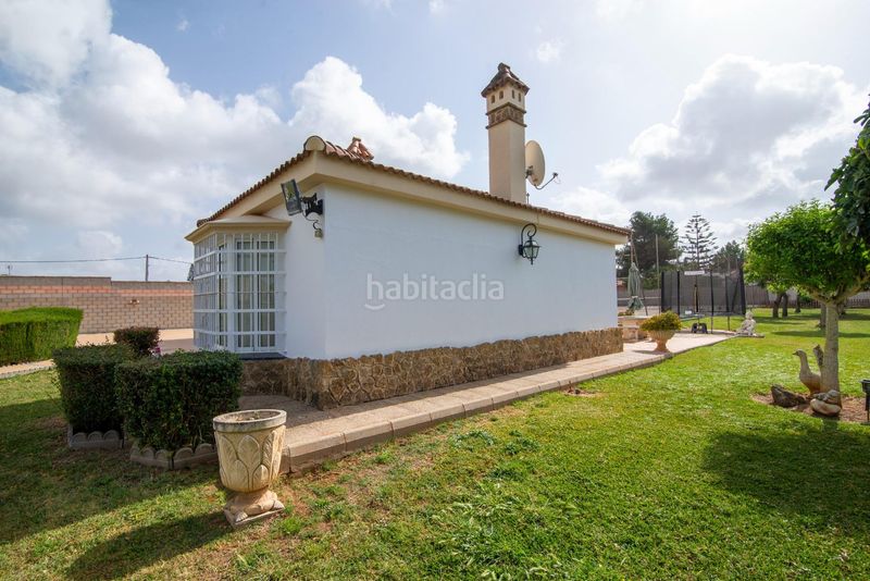 Foto 50e2c9d3-8019-4167-81ed-d81091902677. Xalet amb aparcament piscina a Las Lagunas - Campano Chiclana de la Frontera