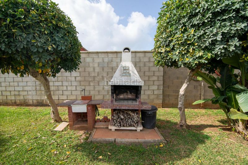 Foto bf68f006-3cf2-461b-ad85-164c4c76b6d4. Xalet amb aparcament piscina a Las Lagunas - Campano Chiclana de la Frontera