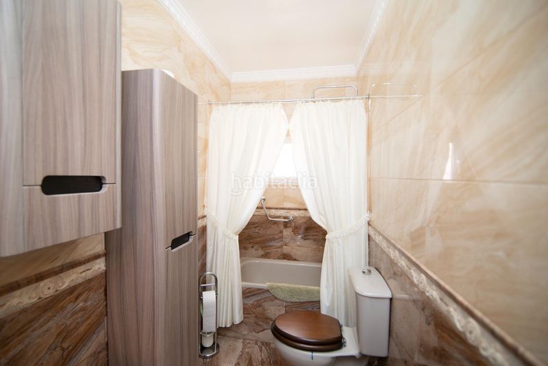 Foto fac99cc8-0fb1-436d-a55c-a27c318c7fd2. Xalet amb aparcament piscina a Las Lagunas - Campano Chiclana de la Frontera