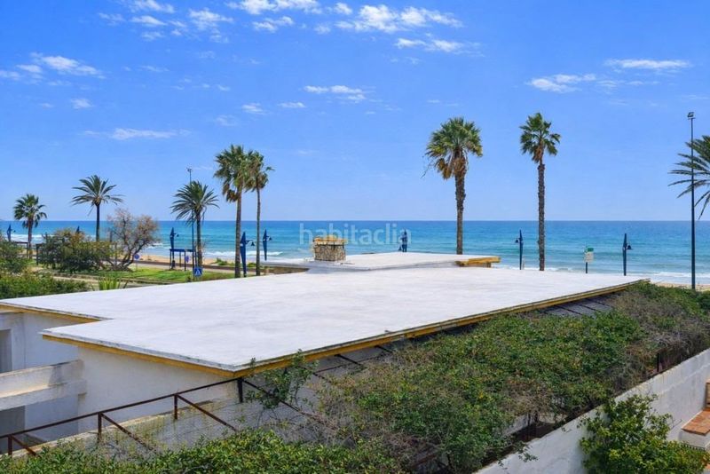 Foto 79b2d5a5-6048-44de-b727-c1db31a7b92c. Apartament amb aparcament a La Barrosa Chiclana de la Frontera