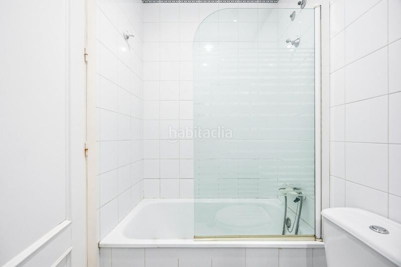 Foto 6acd135e-ae41-4ac9-8d39-f2bfb954243e. Apartament amb aparcament a La Barrosa Chiclana de la Frontera
