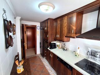 Appartamento in La Banda - Campo de Fútbol. Piso de 3 dormitorios con garaje y trastero en huerta del rosari