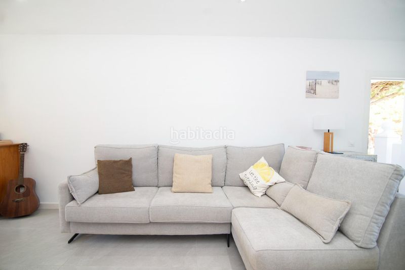 Foto 592cbc15-8a5d-41eb-9afe-05e3f2f46153. Apartament amb aparcament a La Barrosa Chiclana de la Frontera