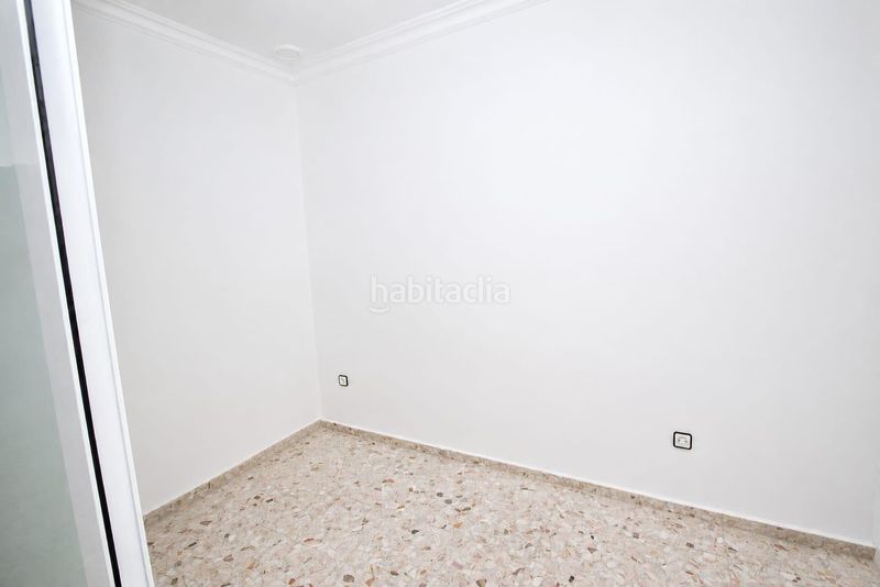 Foto d0d2c4db-c4af-4813-b117-f1b3503ee534. Casa adossada amb aparcament a Núcleo urbano Chiclana de la Frontera
