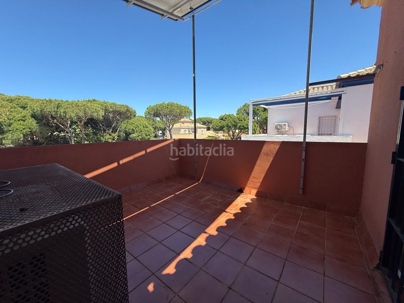 Foto a0ffdb6f-5d32-43eb-a91c-92d405698503. Xalet amb piscina a La Barrosa Chiclana de la Frontera