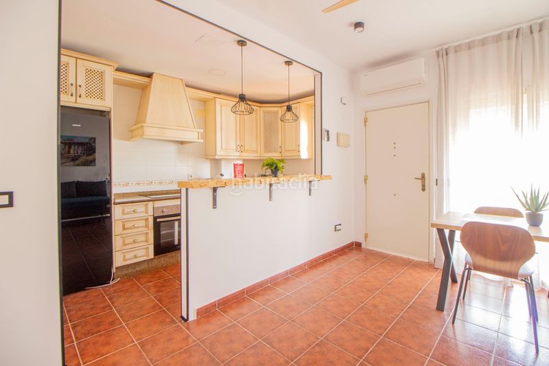 Foto 1bc5ec35-1065-41c7-8f2f-8f2f69fa366f. Apartament amb piscina a Los Gallos Chiclana de la Frontera