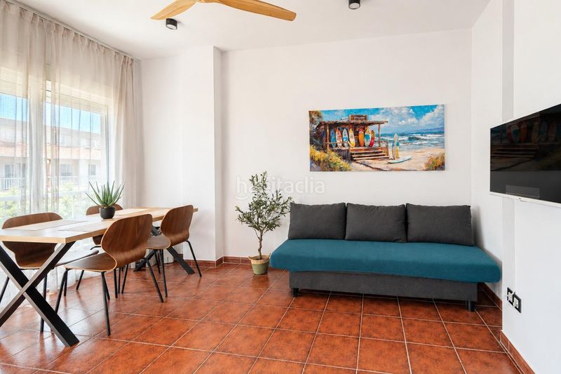 Foto fc89f385-d7db-4e08-aa6f-d2ed9247db6b. Apartament amb piscina a Los Gallos Chiclana de la Frontera