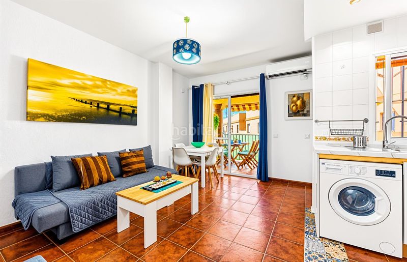 Foto 18b9a7e4-cc13-4b82-9f72-9d9ba9d01da8. Apartament amb aparcament piscina a La Barrosa Chiclana de la Frontera