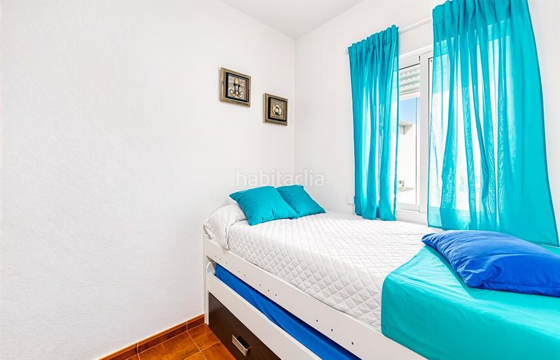 Foto 2bd0f791-75a0-40fb-b7ac-607574be68ca. Apartament amb aparcament piscina a La Barrosa Chiclana de la Frontera
