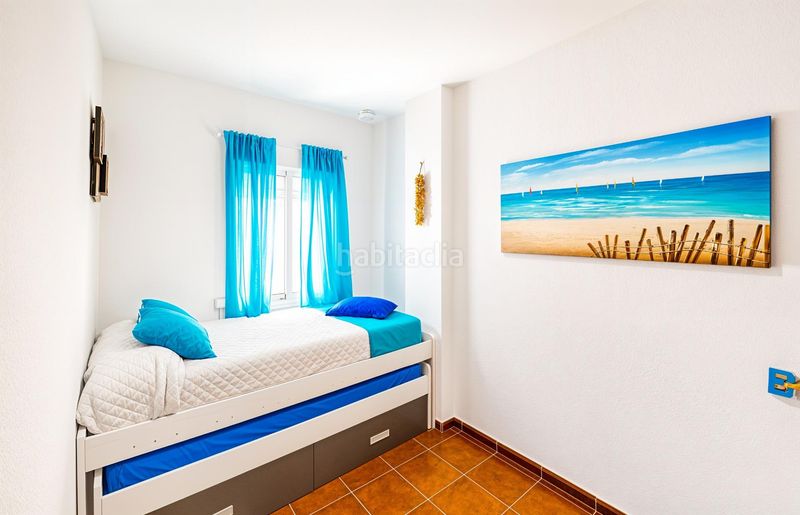 Foto 458c2b2f-fe46-4bfe-b28d-b0281c2ffad9. Apartament amb aparcament piscina a La Barrosa Chiclana de la Frontera