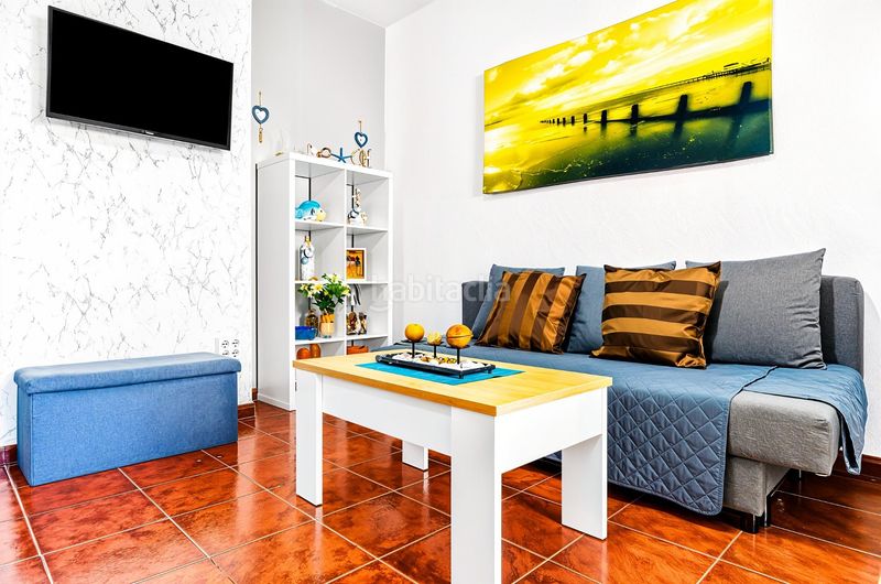 Foto 4c799a23-95ce-4e55-9cca-16094043f36c. Apartament amb aparcament piscina a La Barrosa Chiclana de la Frontera