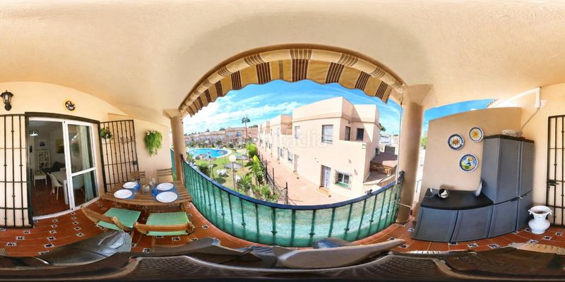 Foto d2dc8a28-3028-4f61-b9d1-005f3525bce2. Apartament amb aparcament piscina a La Barrosa Chiclana de la Frontera