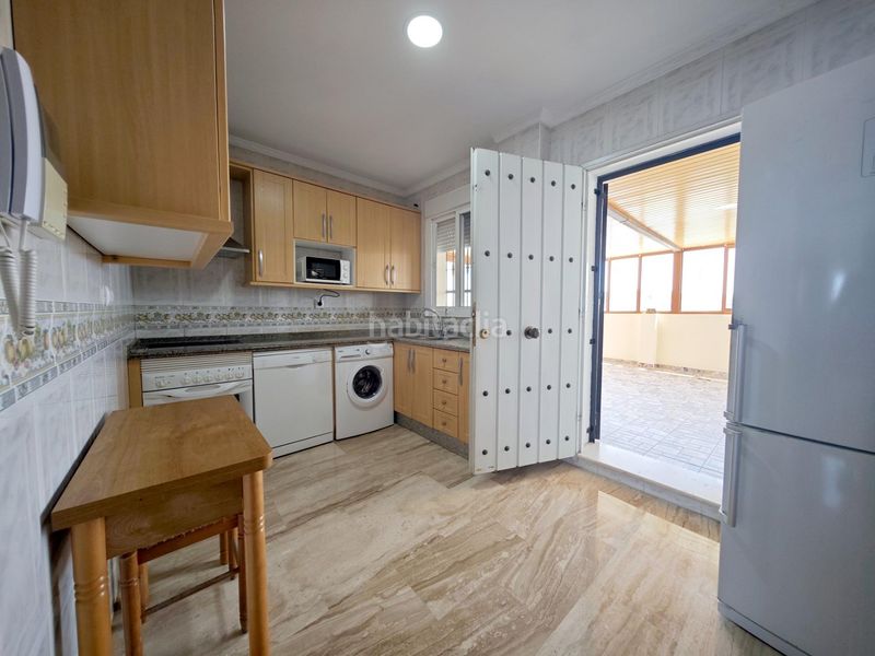 Foto 50ea21c6-1550-4296-8674-4d9694df4c68. Flat in travesía alameda de solano 28 in La Banda - Campo de Fútbol Chiclana de la Frontera