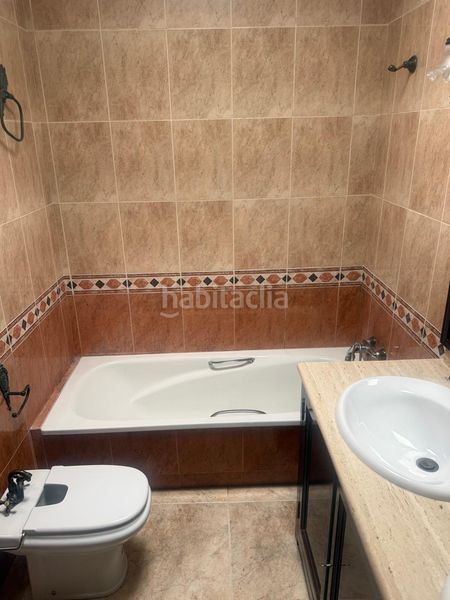 Foto d2f56159-cfb7-4c2e-ac7c-7becd29cb44e. Casa adossada amb calefacció a Núcleo urbano Chiclana de la Frontera