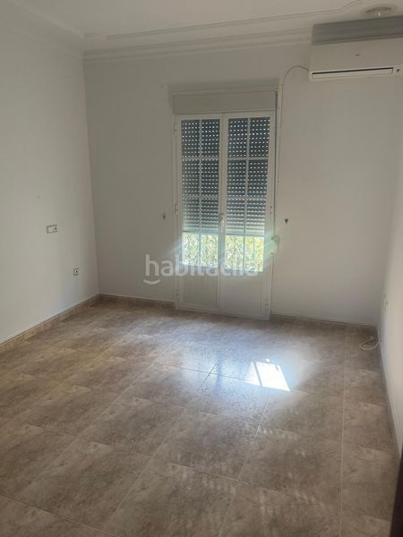 Foto ee829e68-f19c-464e-ba03-77ddd05e2284. Casa adossada amb calefacció a Núcleo urbano Chiclana de la Frontera