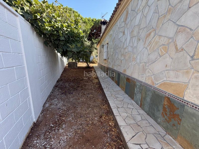 Foto 8a29456e-7a85-42bf-966a-64b2913f47ac. Chalet in Las Lagunas - Campano Chiclana de la Frontera