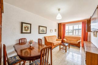 Flat in La Banda - Campo de Fútbol. Piso de 3 dormitorios con patio en el hoyo del membrillo