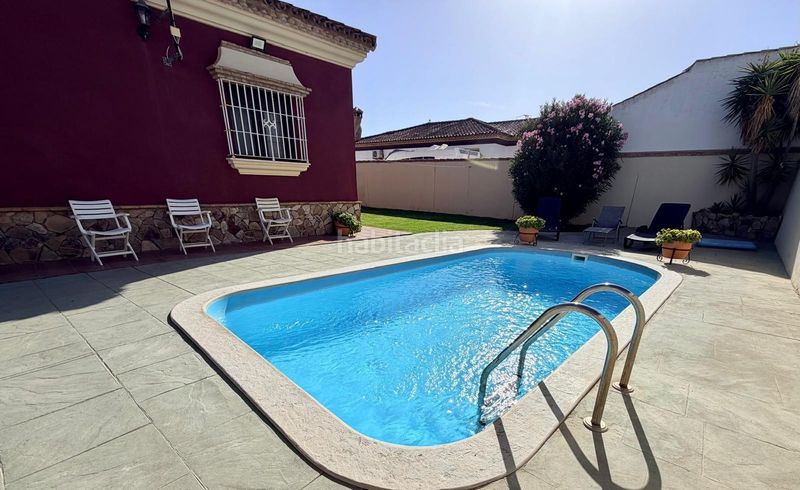 Foto 7088bbee-4925-452f-b876-de351212f2ad. Xalet amb piscina a Las Lagunas - Campano Chiclana de la Frontera