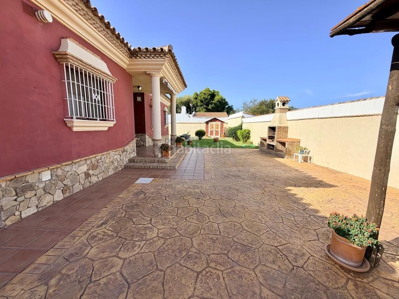 Foto c3d8068c-cbf3-43c2-bf73-3709d6e3dbea. Xalet amb piscina a Las Lagunas - Campano Chiclana de la Frontera
