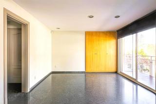 Pis  Carrer de pius xi. 120 m2 acabat de reformar a tocar del parc de vallparadis