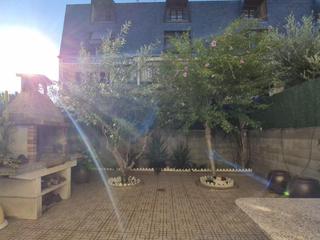 Casa  Passatge de rocafort. Magnifica casa unifamiliar de 230 m2 con 3 hab dobles y gran est