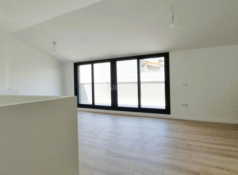 Foto b7ed50ea-4200-4412-890f-52ddc1daac14. Duplex avec parking dans Torrent d'en Pere Parres Terrassa