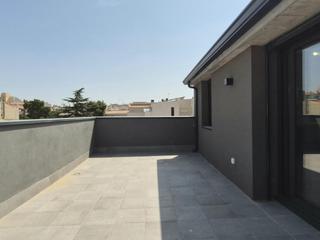 Dúplex  Carrer transversal. Dúplex invertit obra nova a pere parres carrer transversal