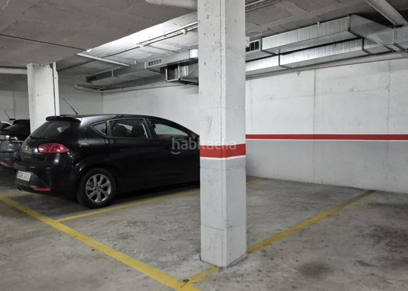 Foto 988f0124-9e4c-4455-91bc-da03dafee0ef. Planta baja  seminueva de 3 hab con patio de 60 m2 sur en rambla francesc macia en Terrassa