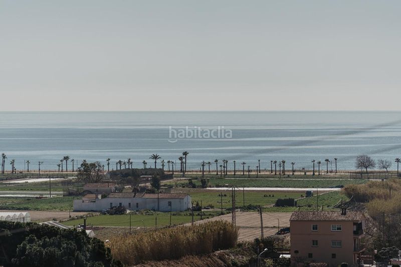 Foto 612321eb-4340-4f62-b071-383e4e6c2ace. Casa amb calefacció aparcament piscina a Pinemar Pineda de Mar
