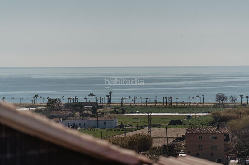 Foto dba57959-0f0b-495c-87c8-fa768643ecc1. Casa amb calefacció aparcament piscina a Pinemar Pineda de Mar