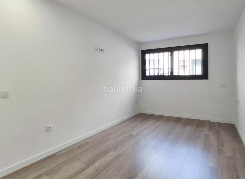 Foto 1bc07a26-0c25-4a93-8670-51f45f2abe67. Planta baja pis obra nova 95 m2 2 hab dobles i estudi al carrer transversal en Terrassa
