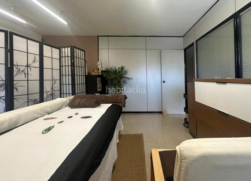 Foto 3f70c7e9-5bf5-4c37-9e6d-2708d035ba56. Bureau avec parking dans Cementiri Vell Terrassa