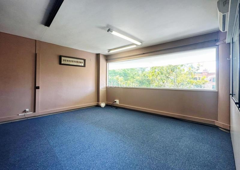 Foto 99141249-7f0b-4f5f-bd17-208db63ab6e8. Bureau avec parking dans Cementiri Vell Terrassa