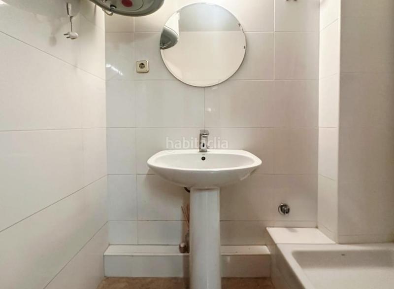 Foto d9aa0b58-4772-4149-a08a-69188dc05215. Bureau avec parking dans Cementiri Vell Terrassa