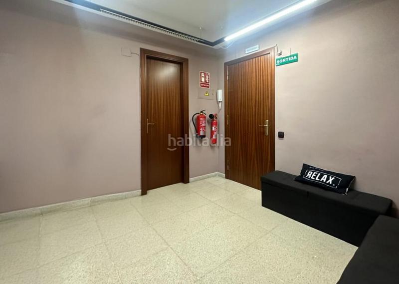 Foto db66ef1f-e8a7-4e46-a668-1784a2ddb64a. Bureau avec parking dans Cementiri Vell Terrassa